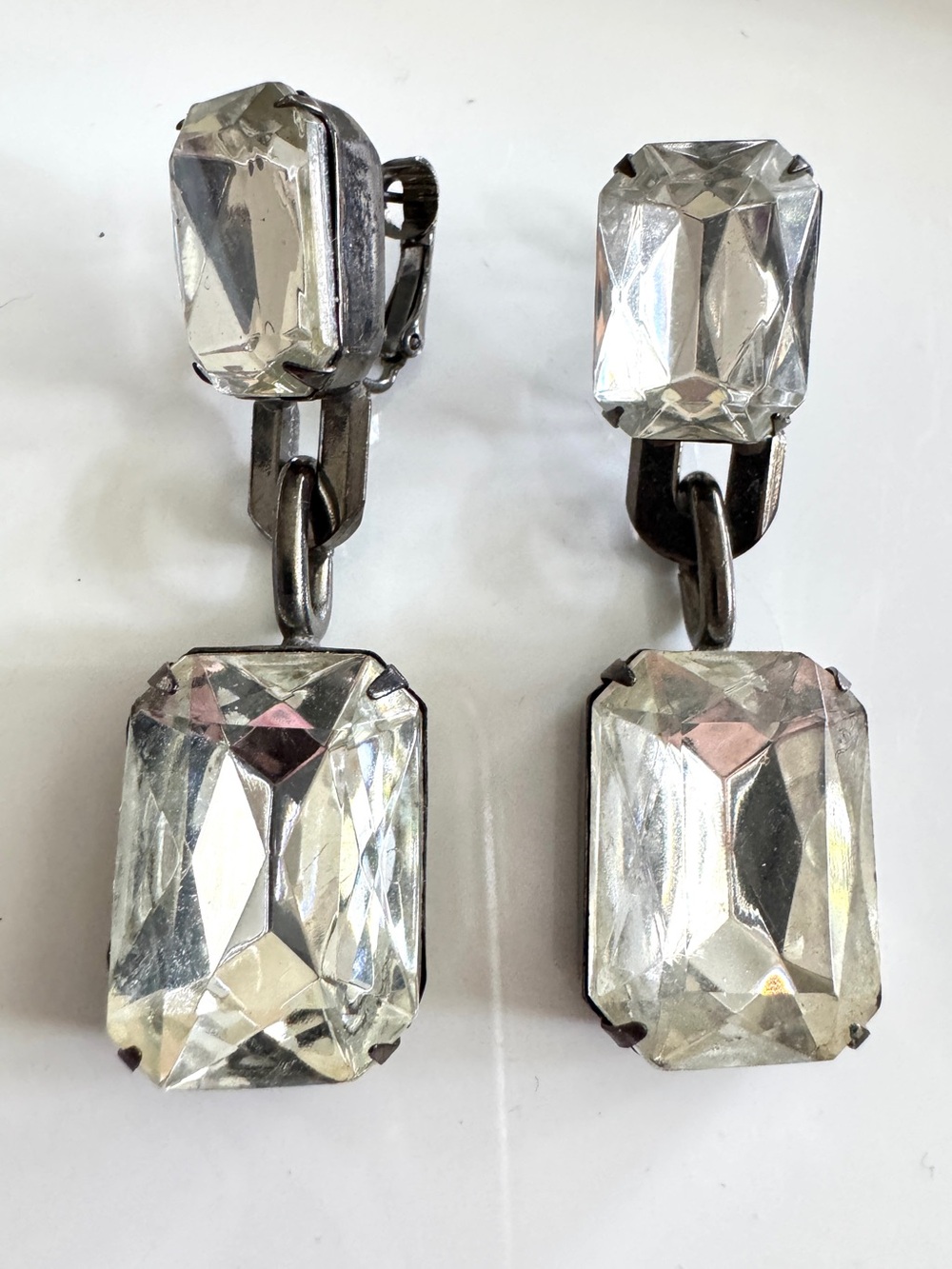 90s Vintage Drop Clear Crystal Drop Dangle Clip-On Earrings Gun Metal